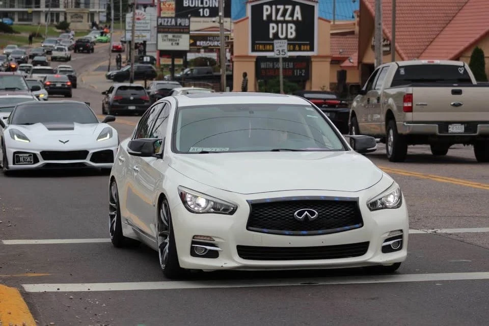 2017 Infiniti Q50 - Image 11 of 13