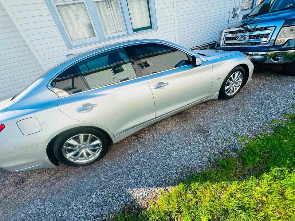 2017 Infiniti Q50 - Image 14 of 21