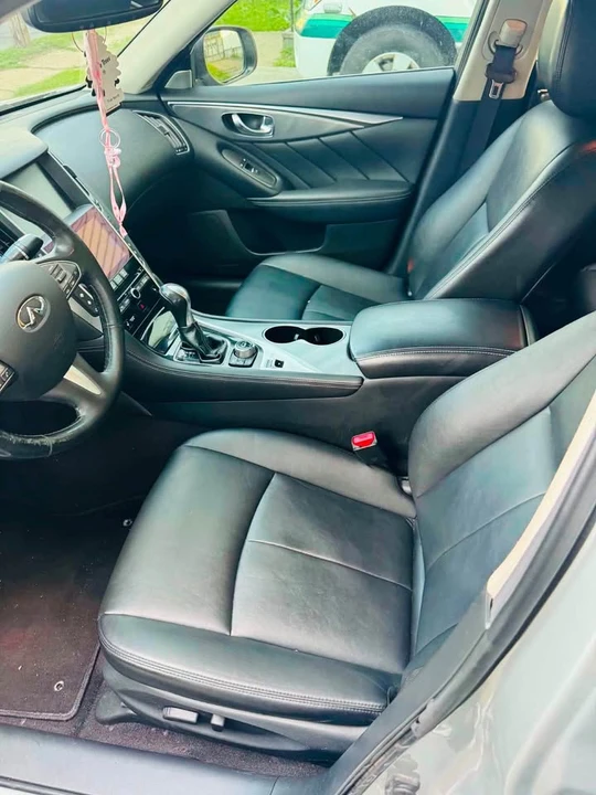 2017 Infiniti Q50 - Image 10 of 21