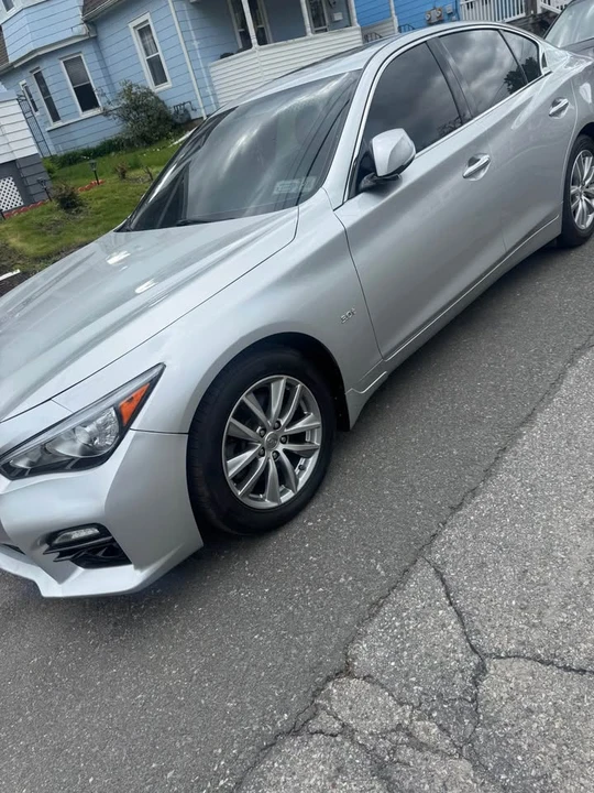 2017 Infiniti Q50 - Image 4 of 21