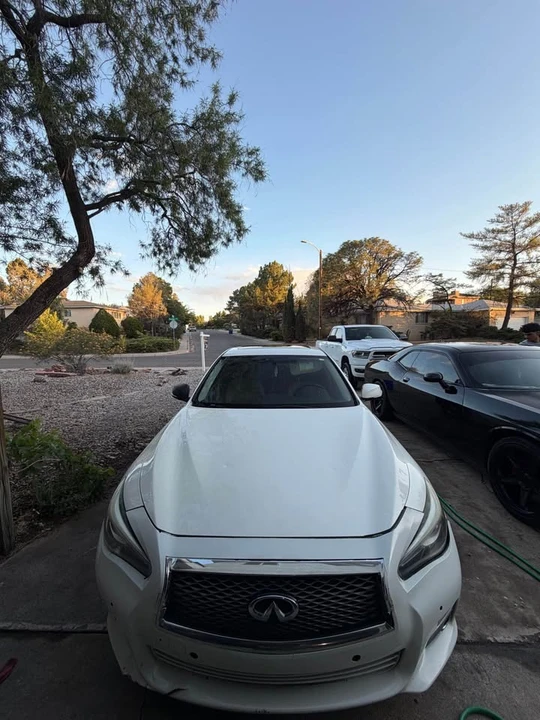 2017 Infiniti Q50 - Image 2 of 12