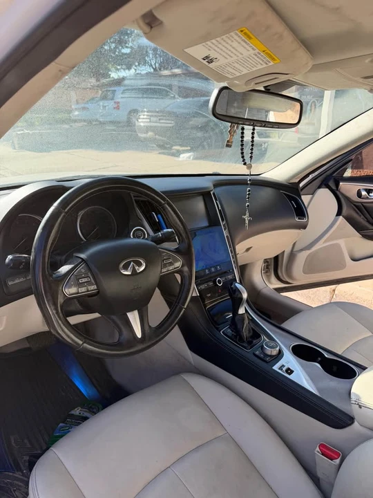 2017 Infiniti Q50 - Image 3 of 12