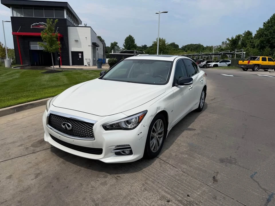 2017 Infiniti Q50 - Image 2 of 11