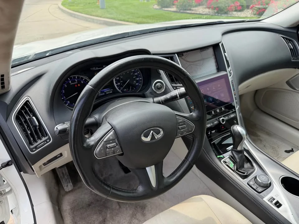 2017 Infiniti Q50 - Image 10 of 11