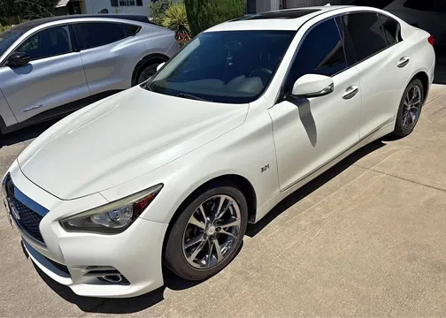 2017 Infiniti Q50 3.0t Premium Sedan 4D
