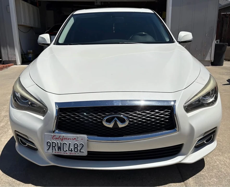 2017 Infiniti Q50 - Image 2 of 12