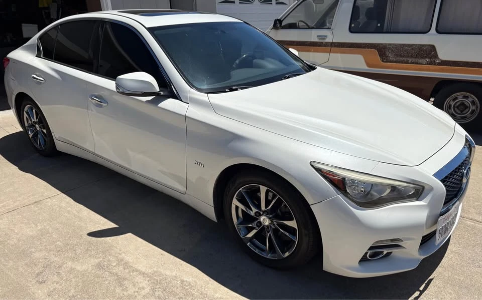 2017 Infiniti Q50 - Image 3 of 12
