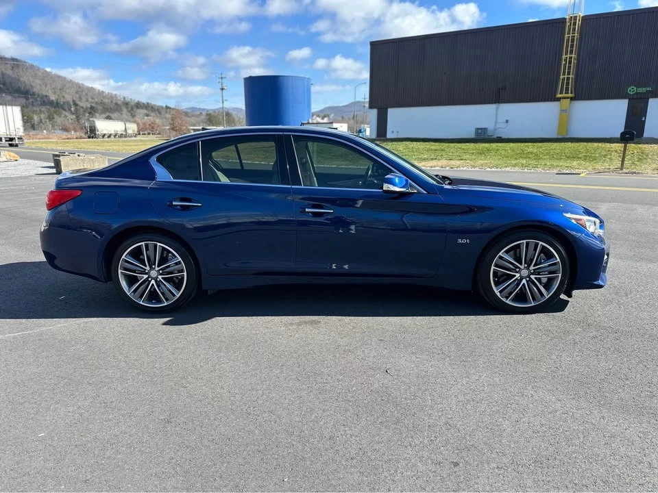 2017 Infiniti Q50 - Image 4 of 20