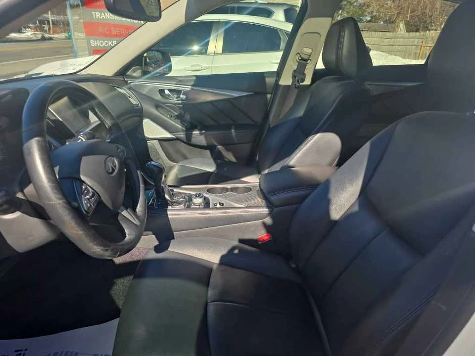 2017 Infiniti Q50 - Image 9 of 17