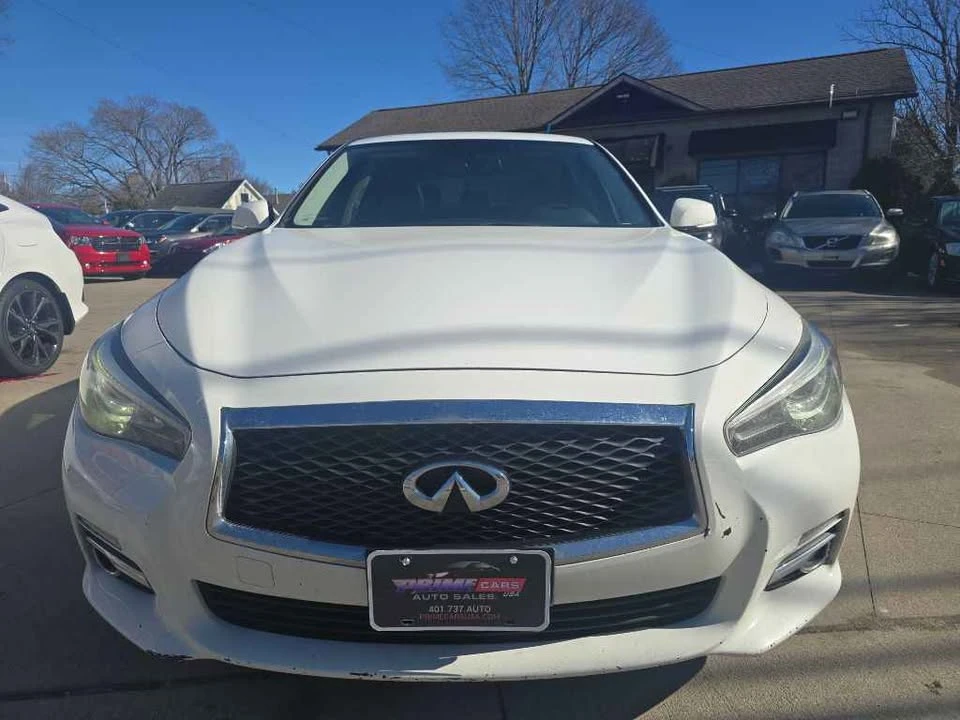 2017 Infiniti Q50 - Image 2 of 17