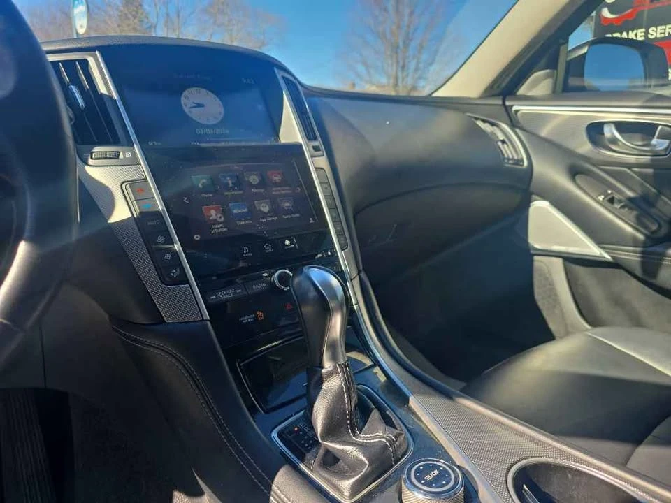 2017 Infiniti Q50 - Image 7 of 17