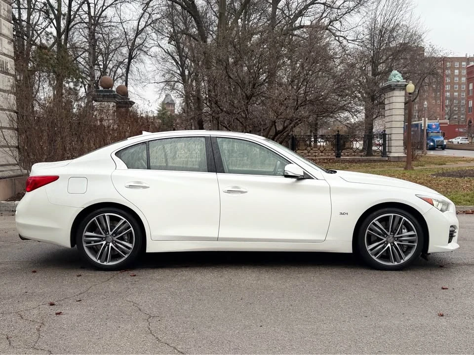 2017 Infiniti Q50 - Image 3 of 19