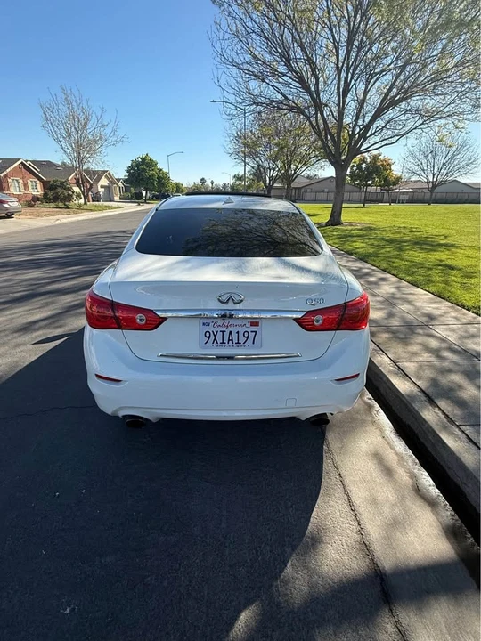 2017 Infiniti Q50 - Image 6 of 9