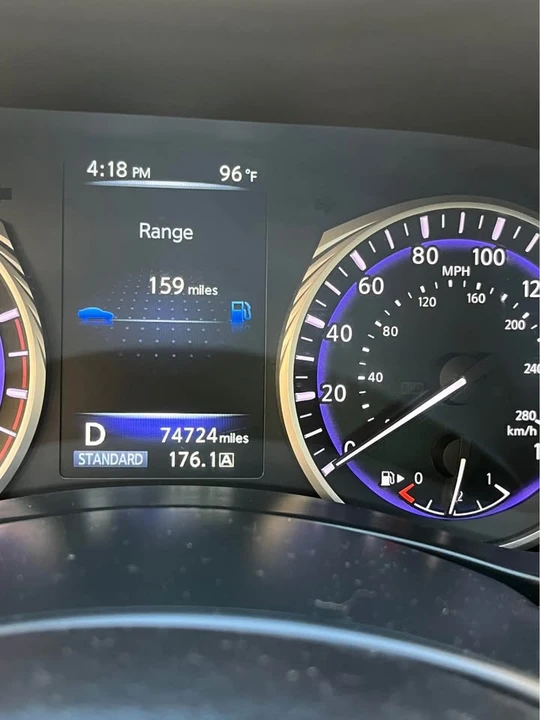 2017 Infiniti Q50 - Image 9 of 11