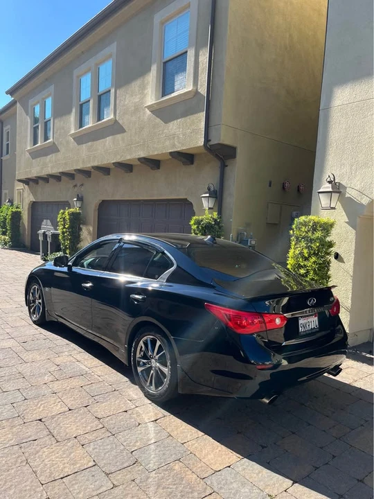 2017 Infiniti Q50 - Image 2 of 11