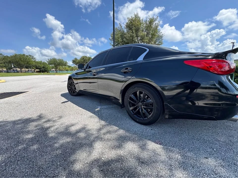 2017 Infiniti Q50 - Image 10 of 15