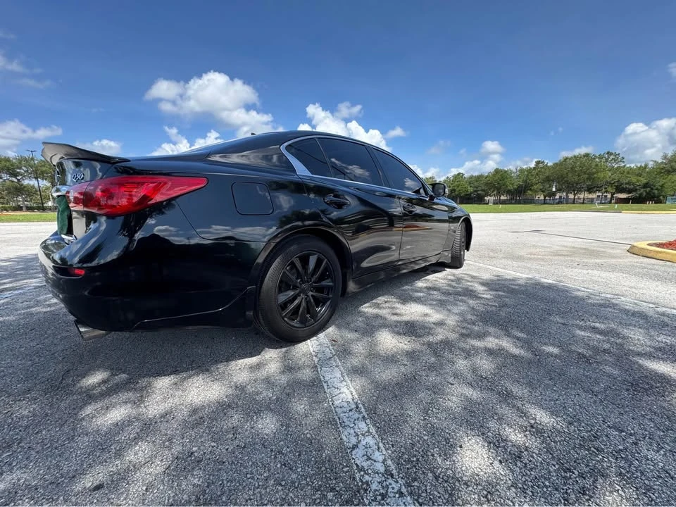 2017 Infiniti Q50 - Image 2 of 15