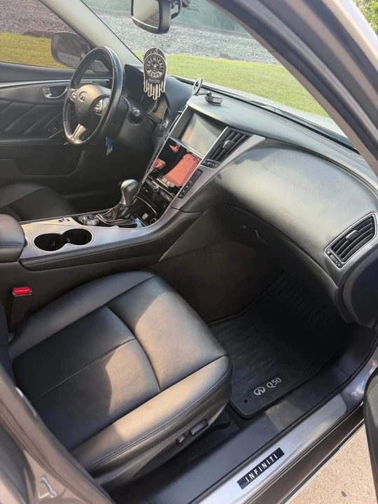 2017 Infiniti Q50 - Image 6 of 11