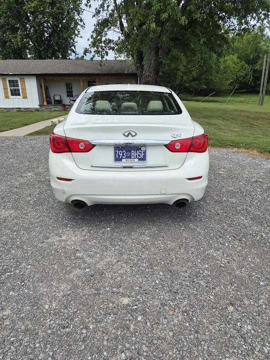 2017 Infiniti Q50 - Image 2 of 10