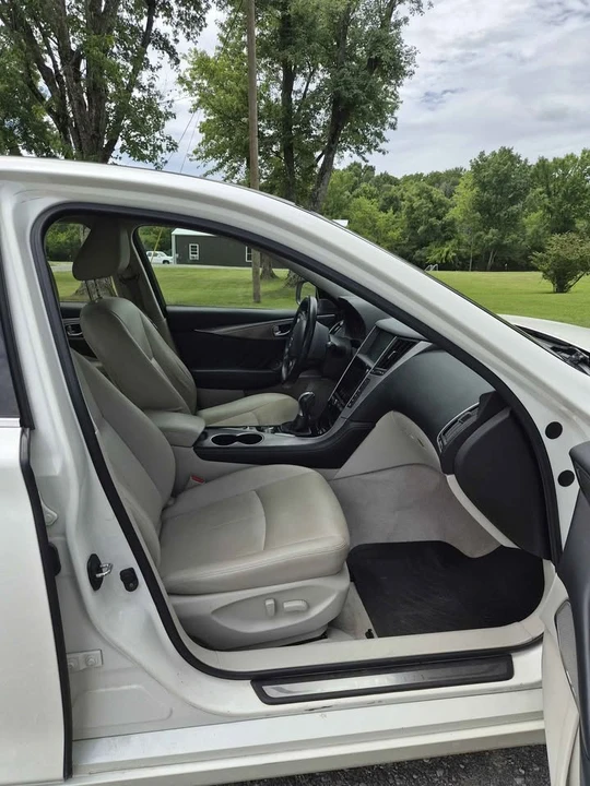 2017 Infiniti Q50 - Image 7 of 10