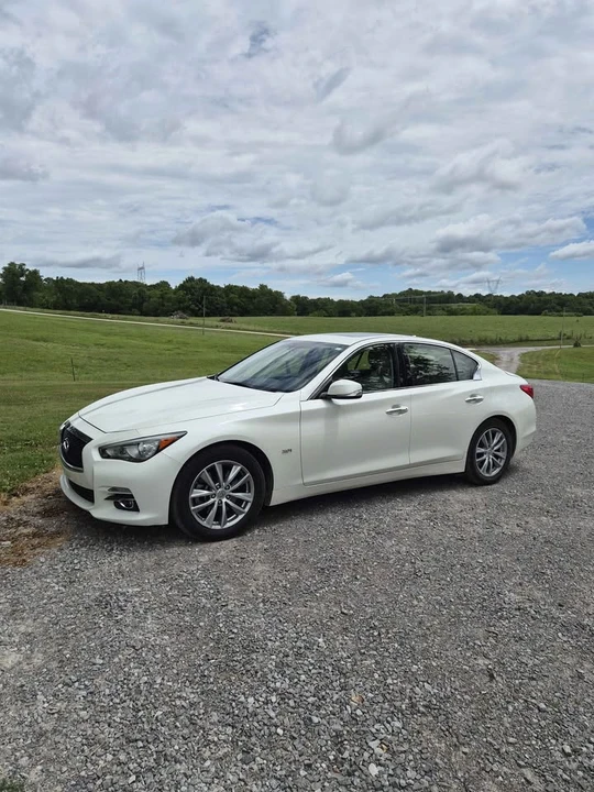 2017 Infiniti Q50 - Image 3 of 10