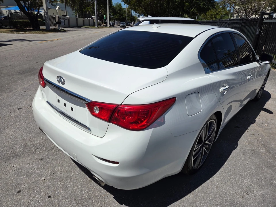 2017 Infiniti Q50 - Image 8 of 25