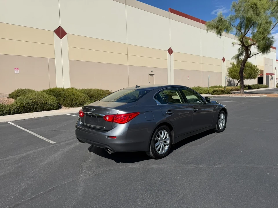 2017 Infiniti Q50 - Image 8 of 18