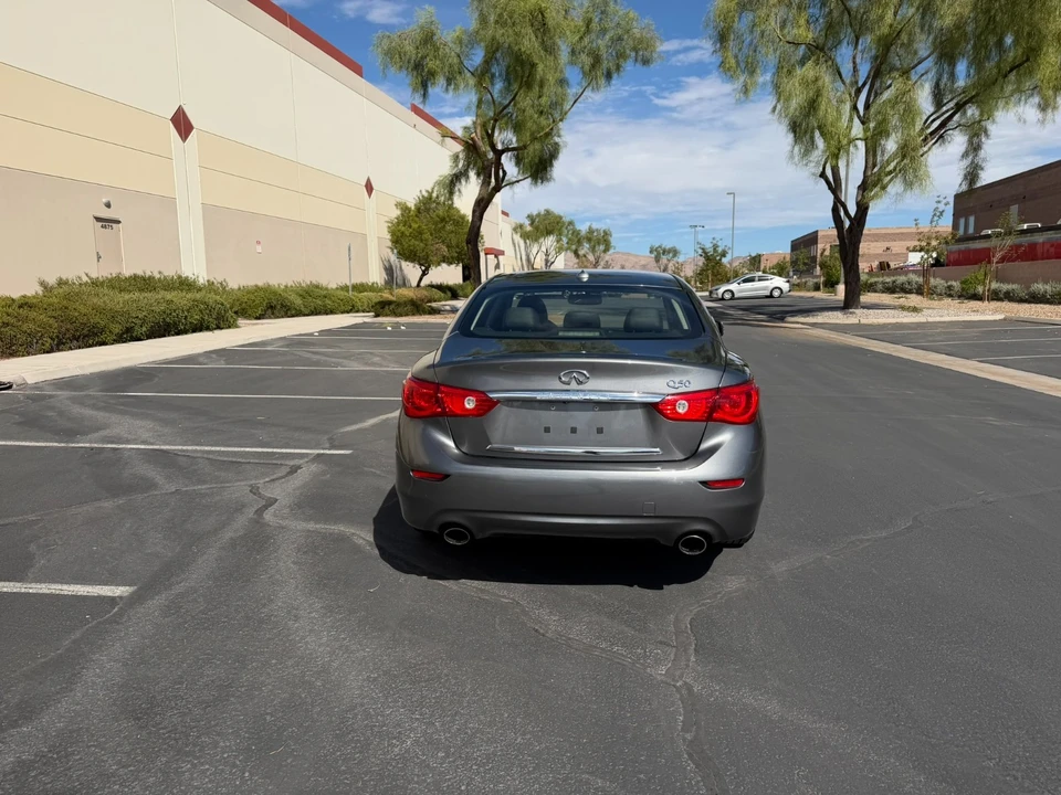 2017 Infiniti Q50 - Image 10 of 18