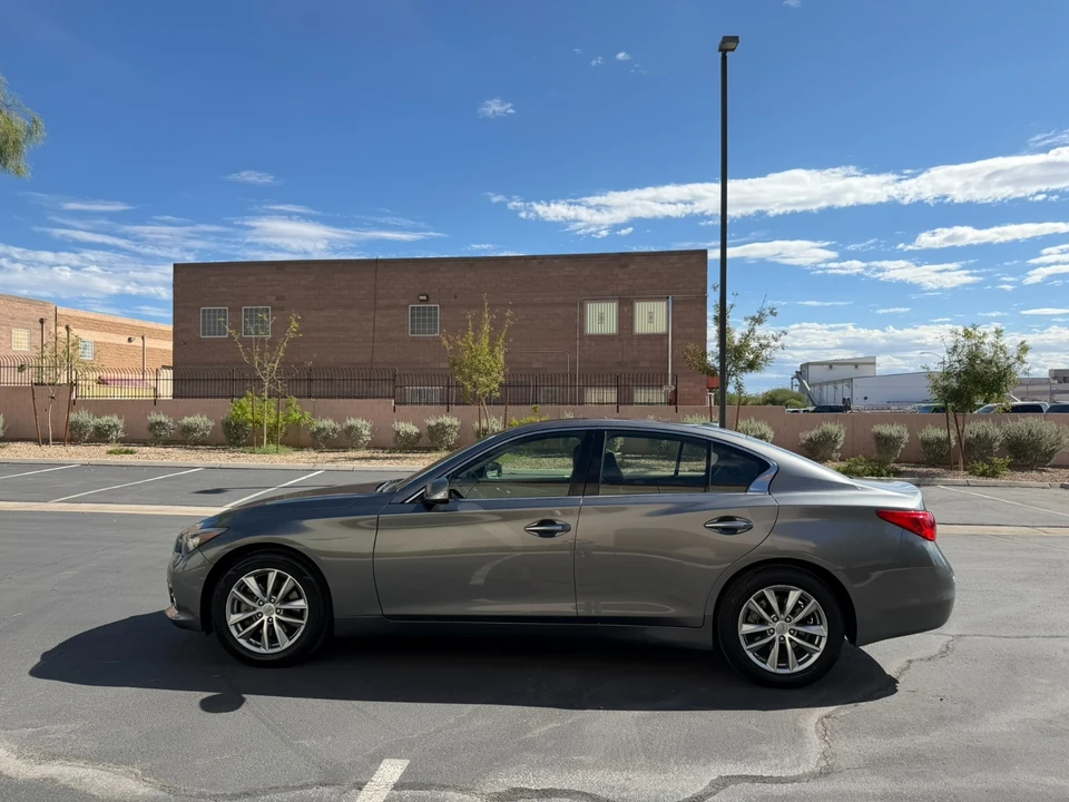2017 Infiniti Q50 - Image 7 of 18