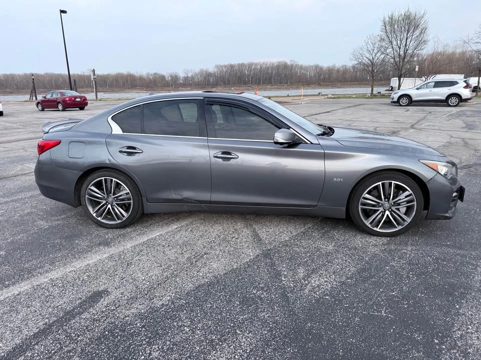 2017 Infiniti Q50 - Image 3 of 20