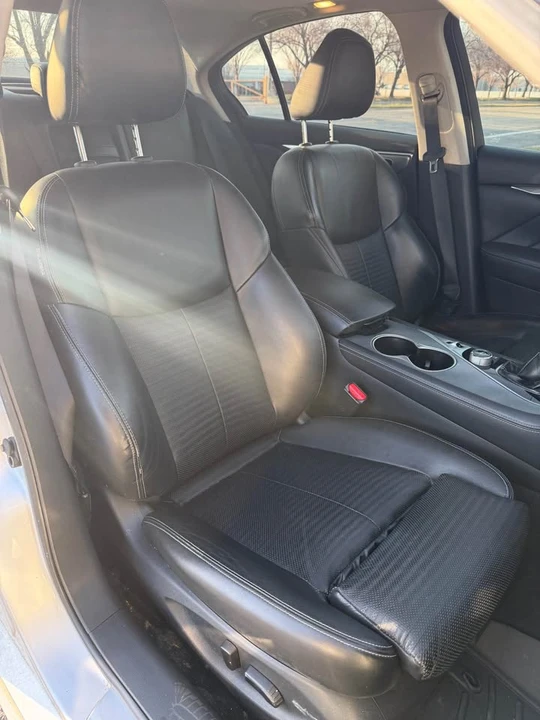 2017 Infiniti Q50 - Image 8 of 10