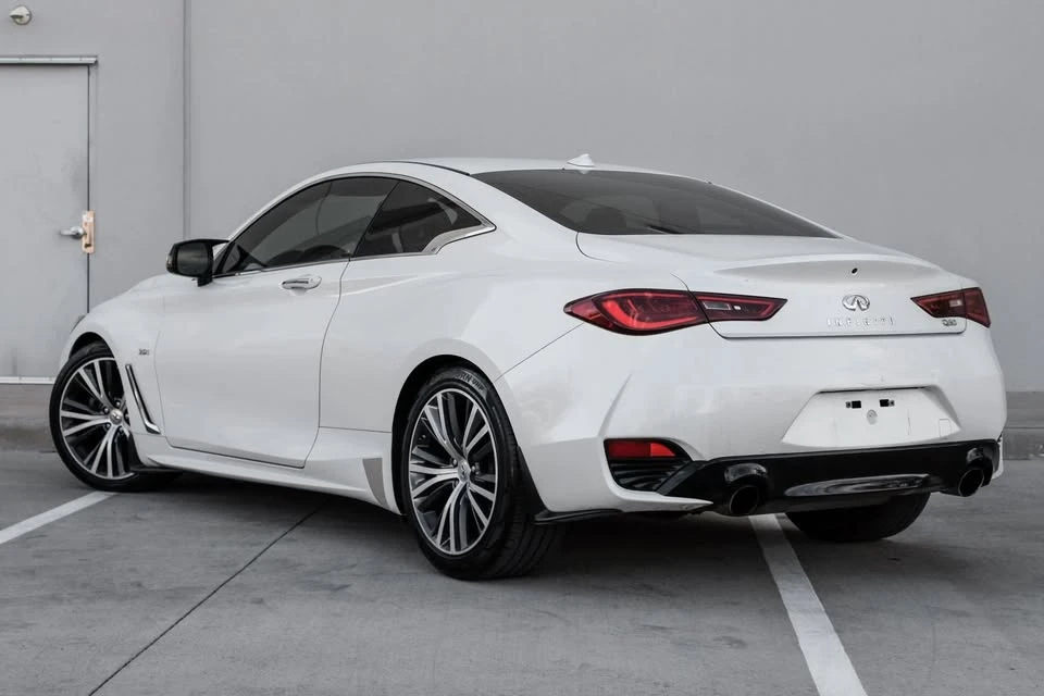 2017 Infiniti Q60 - Image 15 of 20