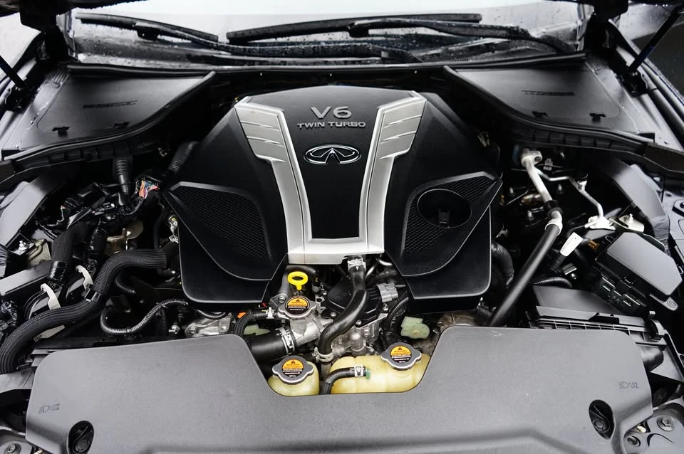 2017 Infiniti Q60 - Image 9 of 20
