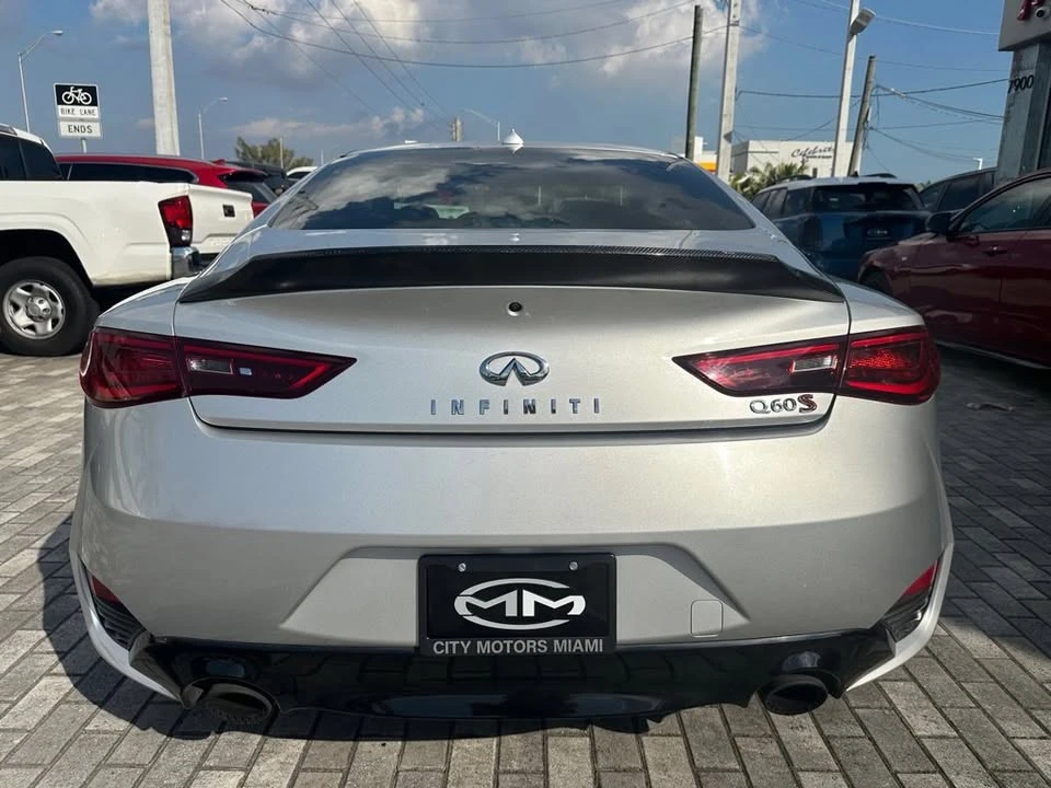 2017 Infiniti Q60 - Image 8 of 20
