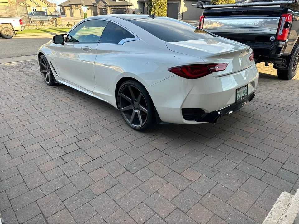 2017 Infiniti Q60 - Image 3 of 7