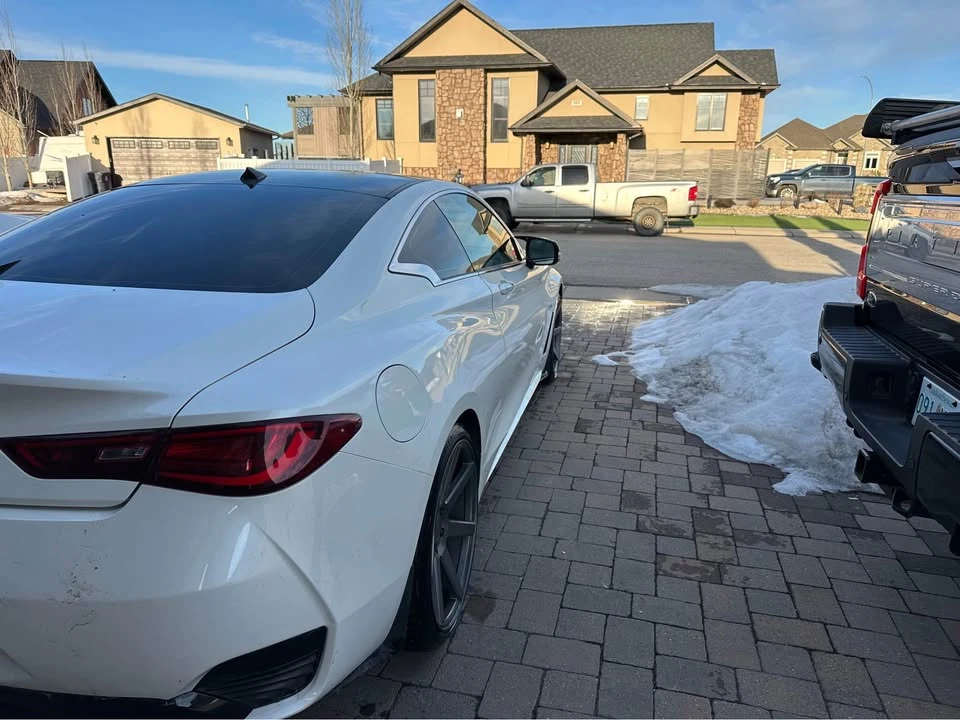 2017 Infiniti Q60 - Image 2 of 7
