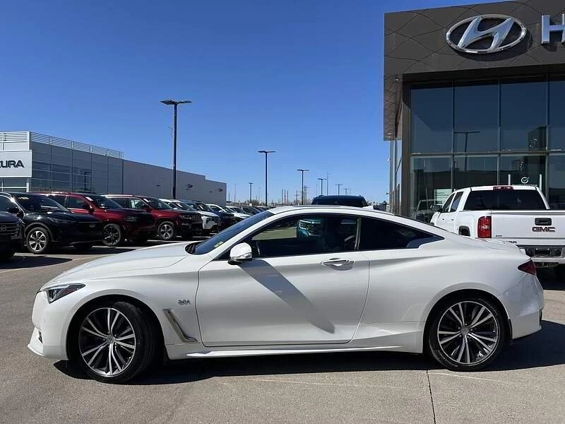 2017 Infiniti Q60 - Image 3 of 15