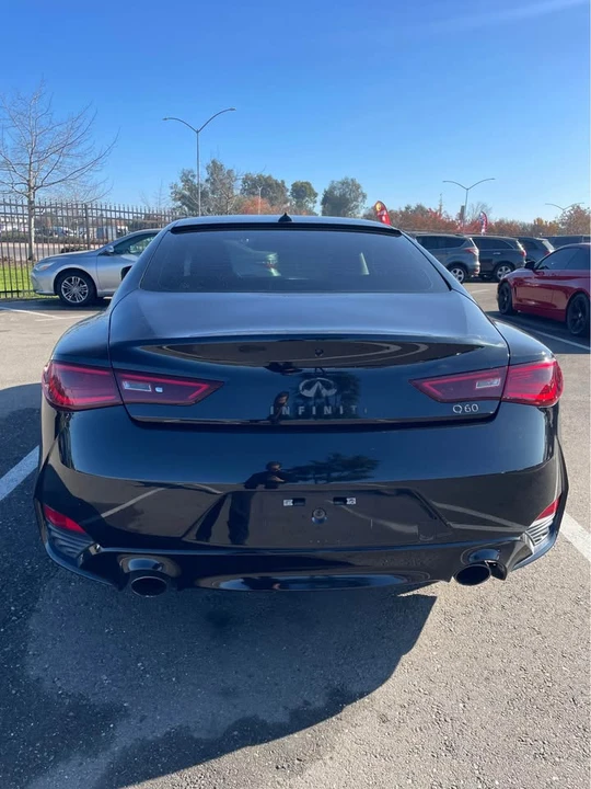 2017 Infiniti Q60 - Image 5 of 6