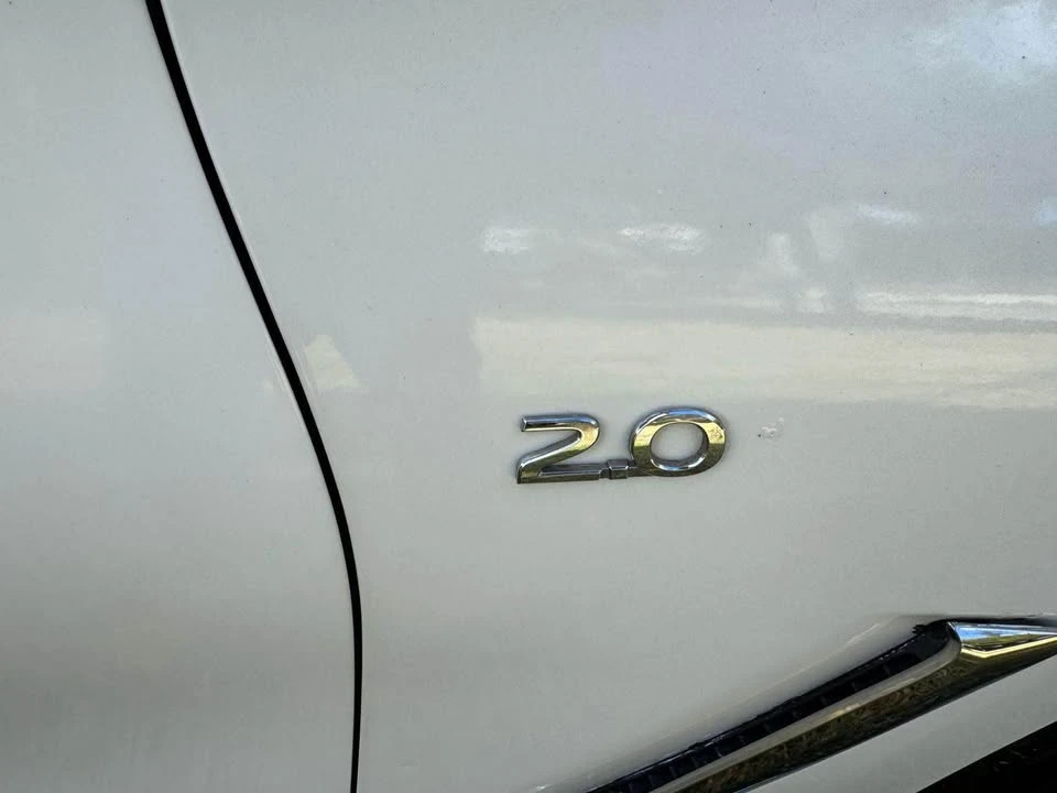 2017 Infiniti Q60 - Image 11 of 11