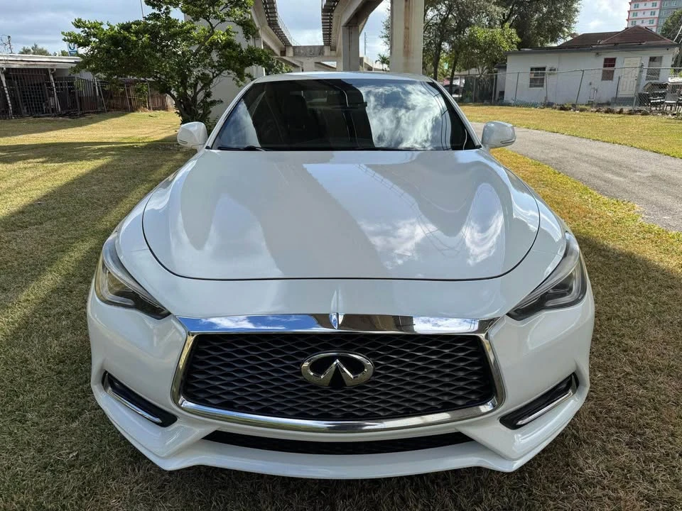 2017 Infiniti Q60 - Image 2 of 11