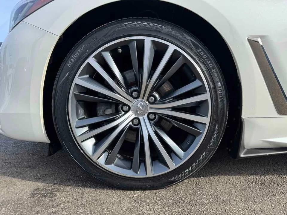2017 Infiniti Q60 - Image 9 of 16