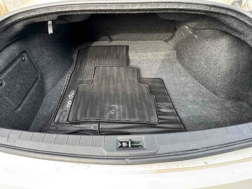 2017 Infiniti Q60 - Image 16 of 16