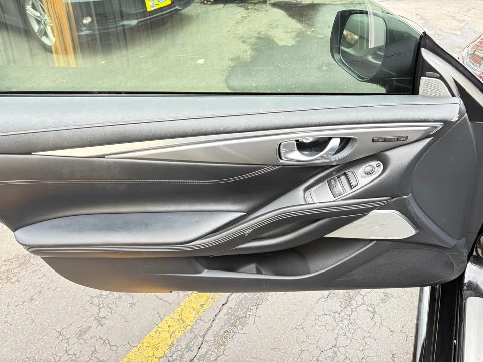2017 Infiniti Q60 - Image 11 of 19