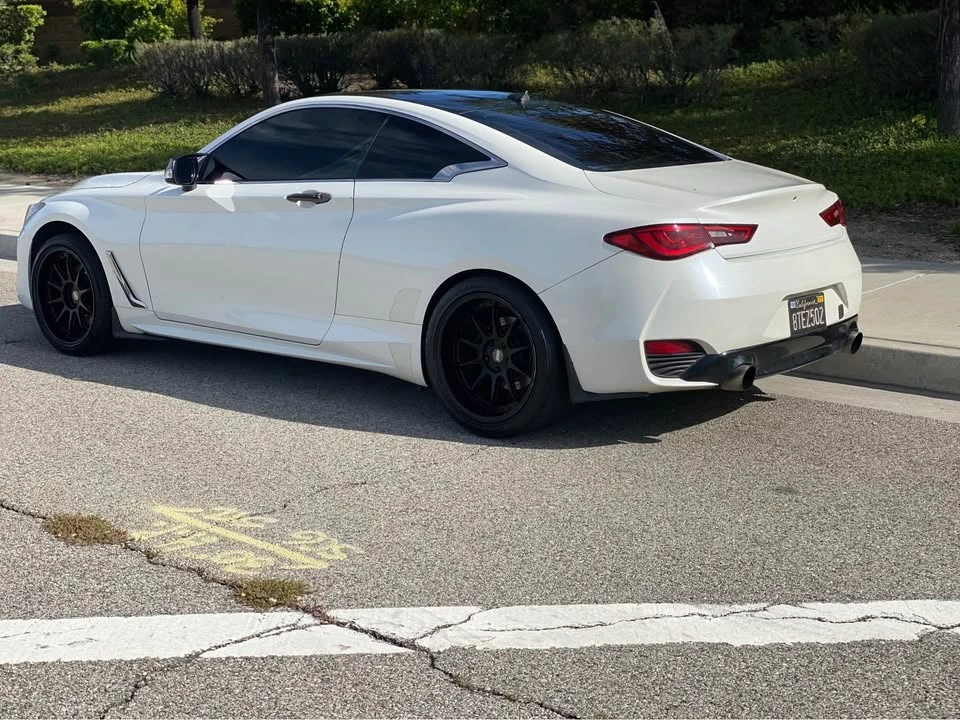 2017 Infiniti Q60 - Image 15 of 20