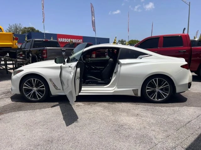 2017 Infiniti Q60 - Image 9 of 14