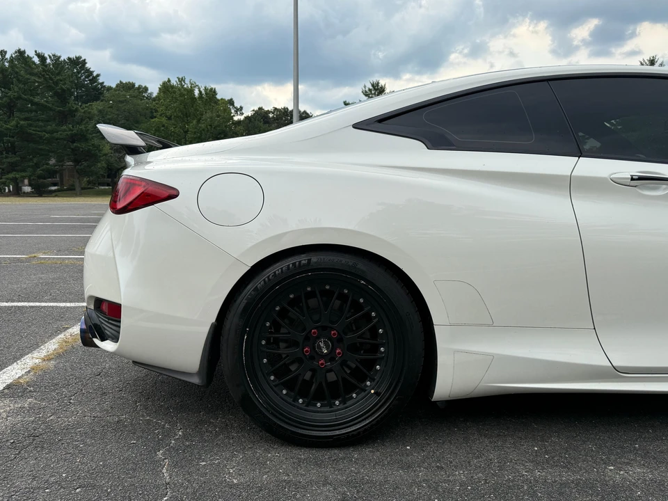 2017 Infiniti Q60 - Image 12 of 31