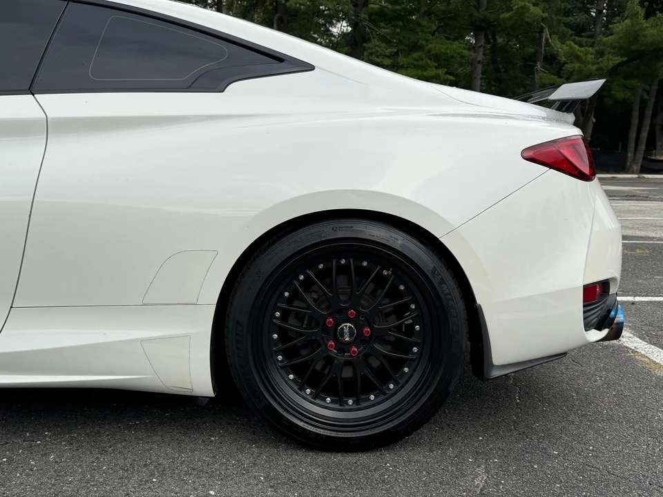 2017 Infiniti Q60 - Image 11 of 31