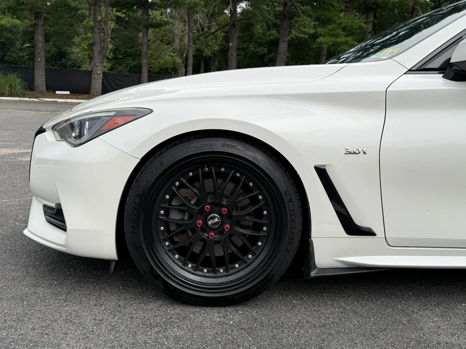 2017 Infiniti Q60 - Image 10 of 31