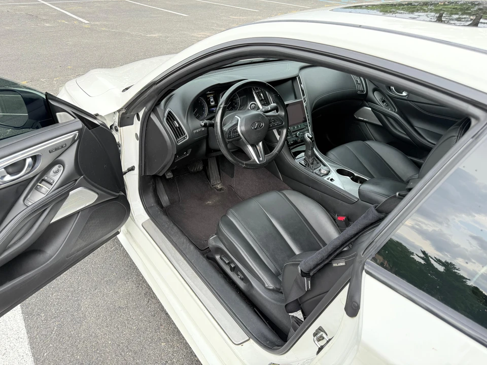 2017 Infiniti Q60 - Image 20 of 31