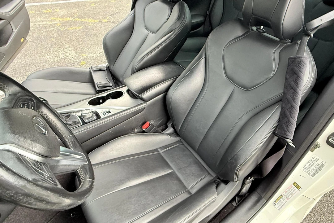 2017 Infiniti Q60 - Image 15 of 31
